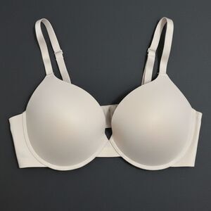 Steve Madden Women's Underwire Padded Strap Tshirt Push Up Bra Size 38C